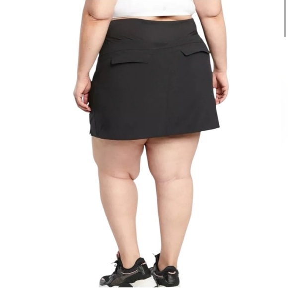 ATHLETA | SoHo Skort in Black size 22 - Picture 2 of 5
